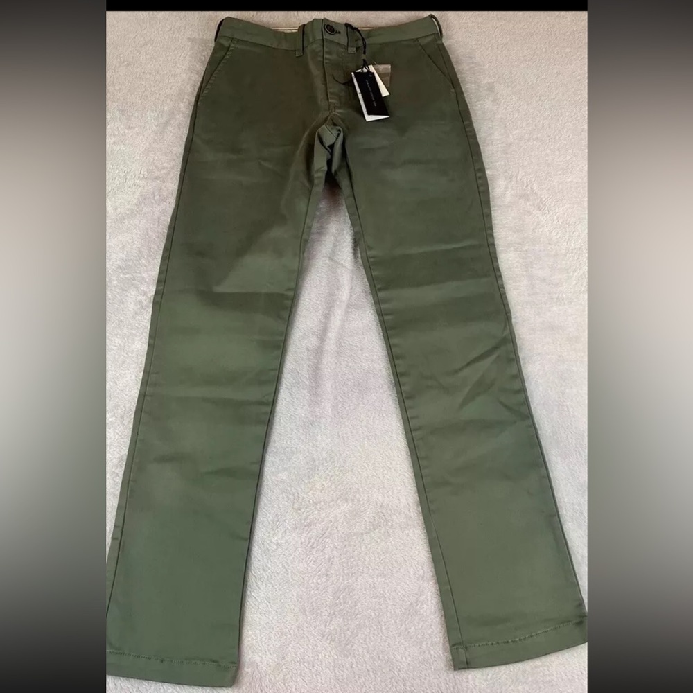 Nifty Genius Green Straight Leg Stretch Mid Rise Chino Pants size 28x32